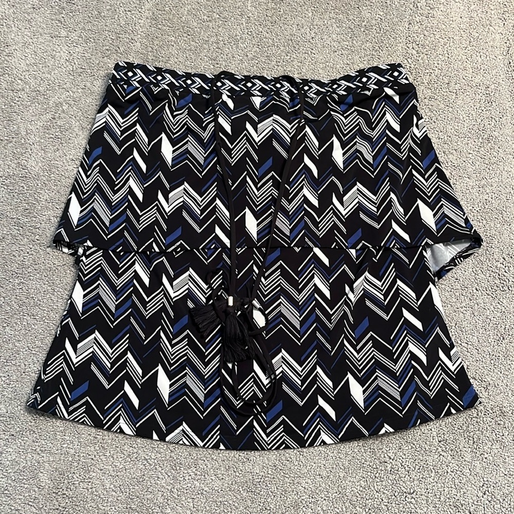 WHITE HOUSE BLACK MARKET TOP~ size XS
